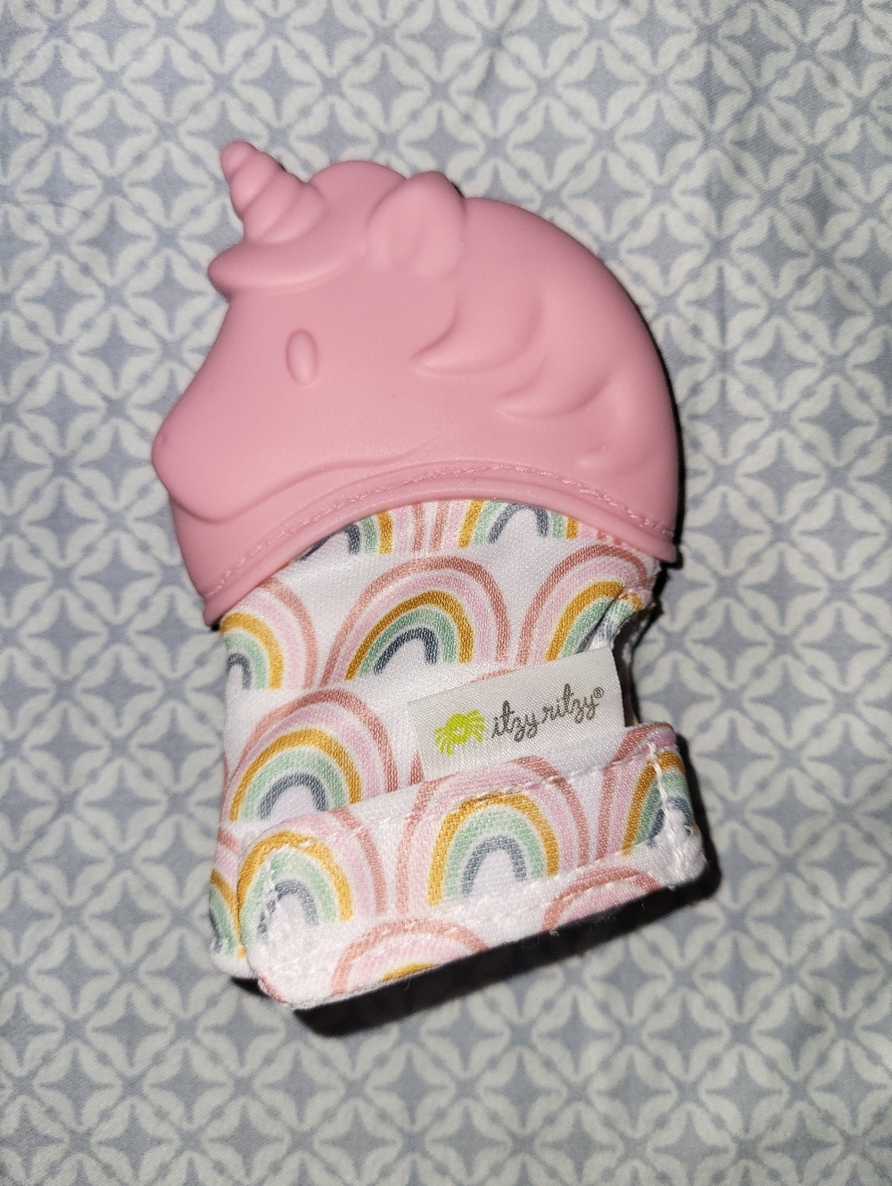 Itzy Ritzy Pink Unicorn Rainbow Teething Mitten